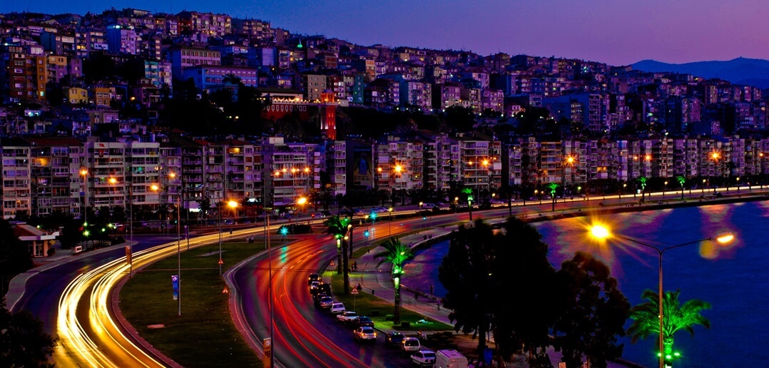 İzmir Maldivler Uçakla Kaç Saat?
