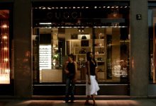 Milano moda vitrini alışveriş