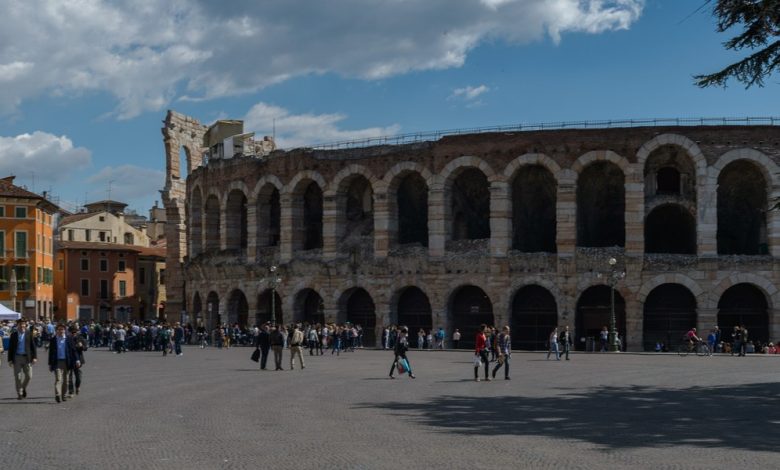 Verona Arena antik amfi tiyatro