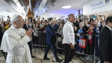 Papa 14. Leo ameliyat için Gemelli’ye yatırıldı 6 Papa 14. Leo, rutin kontroller sırasında akciğerinde tespit edilen nodülün alınması için Roma’daki Gemelli Hastanesi’ne yatırıldı